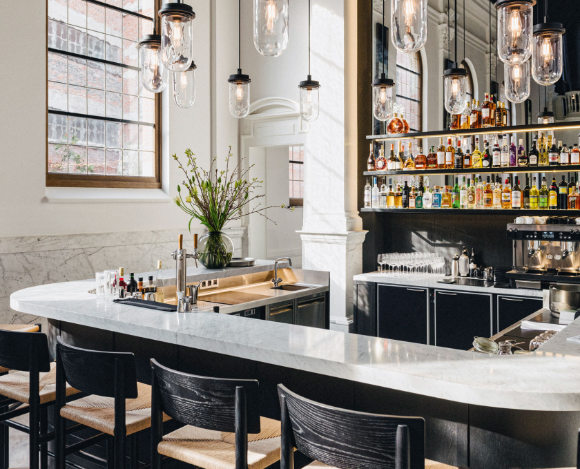 august, the Molteni&C Contract Project by Vincent Van Duysen