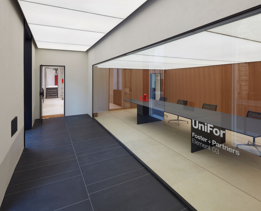 Nuova Apertura UniFor | Flagship Store Parigi